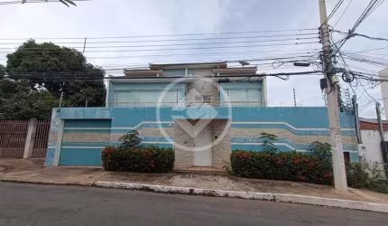 SOBRADO OTIMO PARA CLINICAS OU ESCRITORIO codigo: 107144