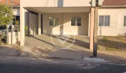 CASA EM CONDOMINIO RUBI TODA REFORMADA E AMPLIADA codigo: 107039