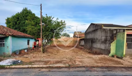 Vende-se terreno de 250 m² em Várzea Grande - Valor: R$ 80.000,00 codigo: 107106