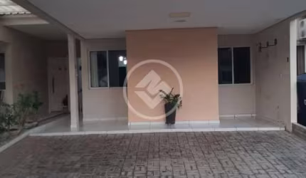 Casa em Condomínio Fechado no Jardim Petrópolis codigo: 70310