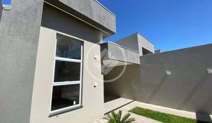Vende-se Casa recém-construída no Coophema - 180 m² de terreno, 125 m² construídos - 3 quartos sendo 1 suíte, com piscina - Valor de venda: R$ 580.000,00 codigo: 106267