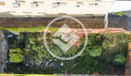 Vende-se Terreno Comercial Bem Localizado na Barão de Melgaço - 351 m² - Cuiabá (MT) -  Valor: R$ 650.000,00 codigo: 107208