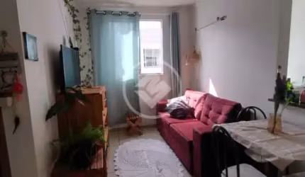 Condomínio Parque Chapada dos Montes   Área construída 47m² - 3º Andar – Apenas escadas  Condomínio R$ 350,00 2 Quartos  2 Banheiros box blindex  1 garagem  Cozinha e sala  Condomínio com portaria, se