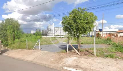Vende-se Área de 760 m² na Avenida do CPA, próxima ao Shopping Pantanal - Testada Real de 38 m - Bairro Alvorada - Cuiabá (MT) - Valor: R$ 2.300.000,00 codigo: 71586