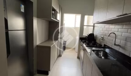 Apartamento no Bosque da Saúde todo reformado com 2 quartos codigo: 116041