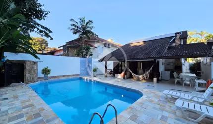 Casa 4 dormitórios codigo: 109333