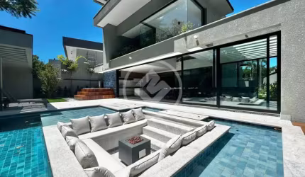 Casa com 6 Suítes no Módulo 17 da Riviera codigo: 92417