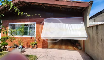 Casa térrea a venda bem arejada e iluminada com edícula nos fundos codigo: 117246