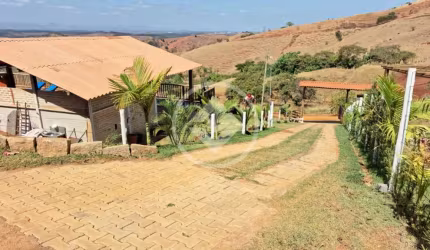 Chácara Santana do Paraíso  com 1500m2 codigo: 102262