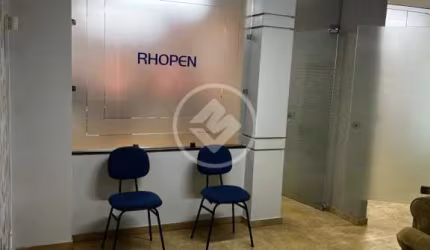 SALA COMERCIAL A VENDA NO EDIFICIO PIRAMIDE codigo: 114915