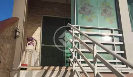 Sobrado a venda em Camboriú. Valor: R$ 585.000,00 codigo: 78901