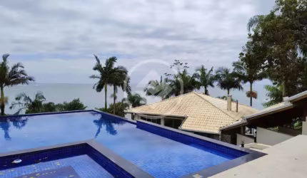 Casa de alto padrão na praia de Taquaras codigo: 105942