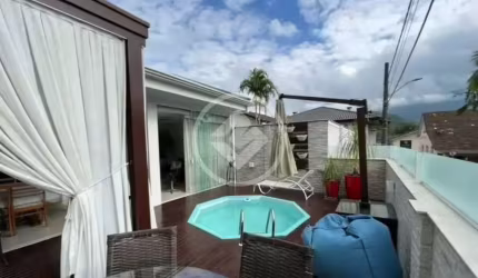 Casa luxuosa em Rodeio - Santa Catarina codigo: 123027