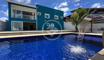 Casa com 5 dormitórios s/ 4 suítes, com piscina e são de festa. **Porteira fechada** codigo: 111535