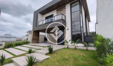 Sobrado no Condomínio Residencial Mantiqueira! 4 quartos (3 suítes), piscina, área gourmet e acabamento de alto padrão. codigo: 115529