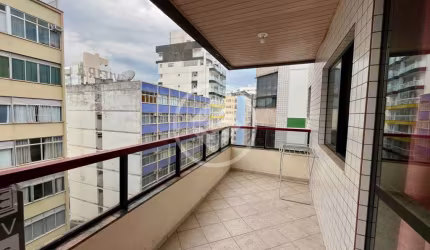 Apartamento de 3 quartos, mais dependência de empregada completa ,um total de 120 M2 no coração codigo: 115479