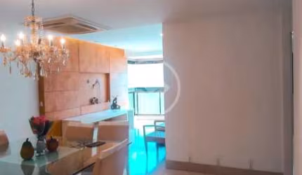 Apartamento de Luxo na Primeira Quadra da Praia da Costa – Porteira Fechada e Exclusividade! 3 quartos codigo: 79144
