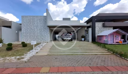 Casa condomínio com piscina codigo: 61311