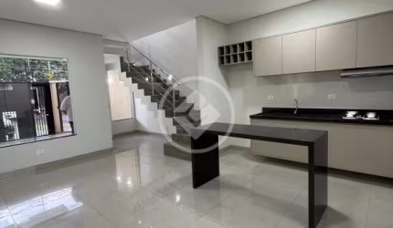 Sobrado à Venda na Vila Morumbi - 3 quartos sendo 1 suíte com closet codigo: 101161
