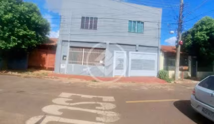 SOBRADO A VENDA 2 SUÍTES  PROXÍMIDADES DA AVENIDA LUDIO COELHO. codigo: 108879