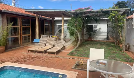 Casa 3 Quartos em Excelente Localização. codigo: 90228