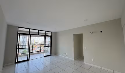 Apartamento com 110 m2 4/4 Disponível para Locação em Capim Macio