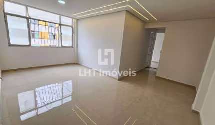 OPORTUNIDADE! Apartamento reformado de 2 quartos à venda no Colubandê, São Gonçalo-RJ