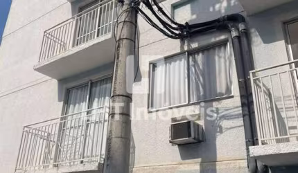 APARTAMENTO 3 QTS TODO REFORMADO