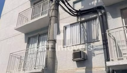 APARTAMENTO 3 QTS TODO REFORMADO