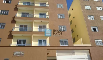 Apto 2/4 com vaga de garagem R$ 179.900,00 Cond. Jardim Sta Isabel, Nova Era II