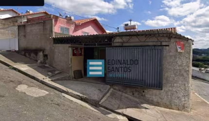 Casa com 2 dormitórios à venda, 90 m² por R$ 100.000,00 - Novo Triunfo - Juiz de Fora/MG