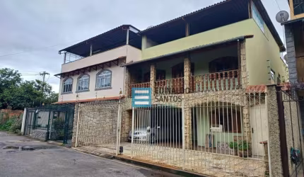 Casa com 4 dormitórios à venda, 374 m² por R$ 620.000,00 - Benfica - Juiz de Fora/MG