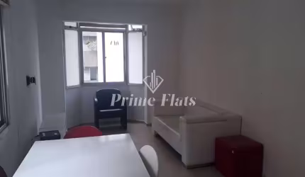 Flat disponível para venda no Condomínio Ambassador Flat Service, com 42m², 1 dormitório e 1 vaga