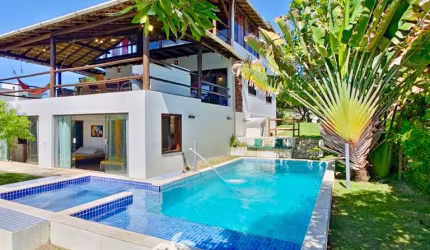 Casa à Venda Com lagoa privativa Alto Padrão Condomínio Águas de Sauípe