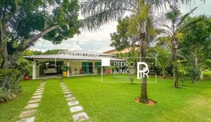 Casa à Venda Térrea em Itacimirim 4/4 em Condomínio Alto Padrão