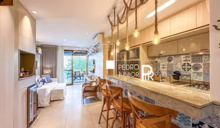 Apartamento à Venda em Itacimirim Condomínio Punta Cana Alto Padrão 2 Suítes Duplex