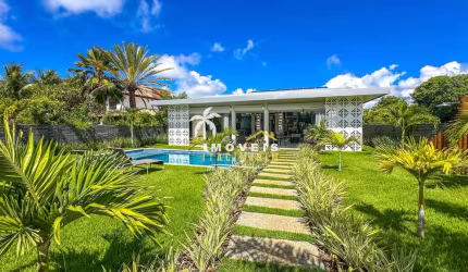 Casa à Venda em Itacimirim Térrea na Praia da Espera