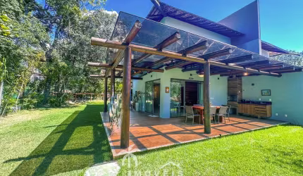 Casa à Venda em Praia do Forte 3/4 Em Condomínio