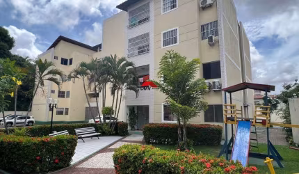 Apartamento com 2 quartos à venda na Paurilo Barroso., 115, Maraponga, Fortaleza por R$ 270.000