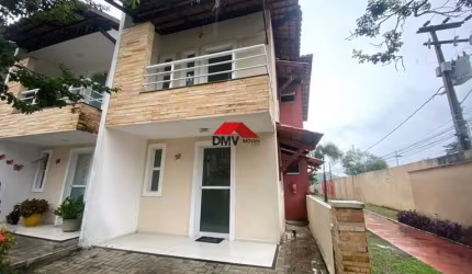 Casa em condomínio fechado com 3 quartos à venda na Rua Lourdes Vidal Alves, 999, Lagoa Redonda, Fortaleza por R$ 370.000