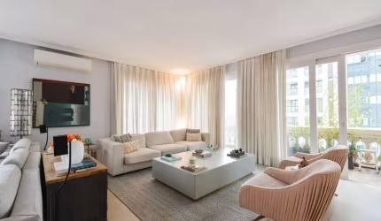 Apartamento à venda no bairro Pinheiros - São Paulo/SP