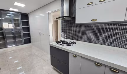Apartamento de Alto Padrão - 3 suítes e Varanda Gourmet!