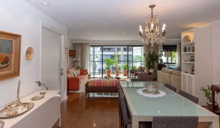 Apartamento à venda no bairro Vila Nova Conceição - São Paulo/SP