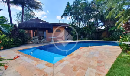 Casa térrea 3 quartos a venda em condomínio Vinhedo SP codigo: 103623