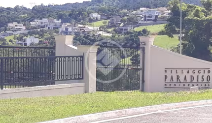 Terreno plano á venda no Condomínio Residencial Villaggio Paradiso de Itatiba SP. codigo: 113203