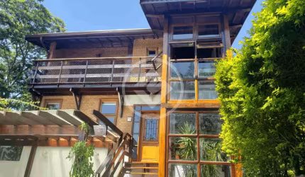 Casa para locação, no Condomínio Vista Alegre Sede em Vinhedo SP, com 3 quartos e 266m2 construidos. codigo: 24731