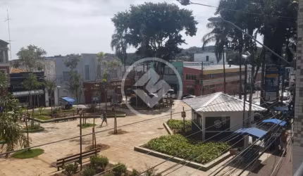Apartamento para locação na Praça Sant'Ana no centro de Vinhedo/SP codigo: 24262