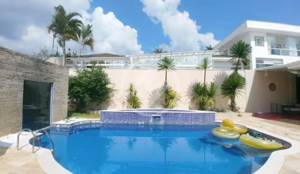 Casa á venda Condomínio Vista Alegre Sede, Vinhedo/SP, 5 quartos sendo 5 suítes, 380m2 construidos. codigo: 117490
