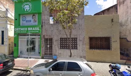 Casa Residencial no Centro de Fortaleza ótima conservação