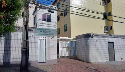 Apartamento com 3 quartos, 1 Suíte, 93m² no Benfica.